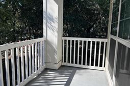 700 Daniel Ellis Drive photo 4