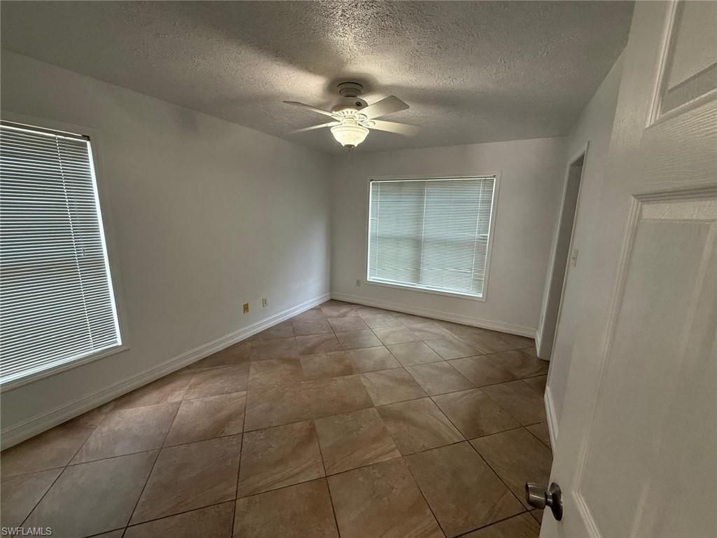 218 Leawood Cir , Naples, FL 34104 Photo