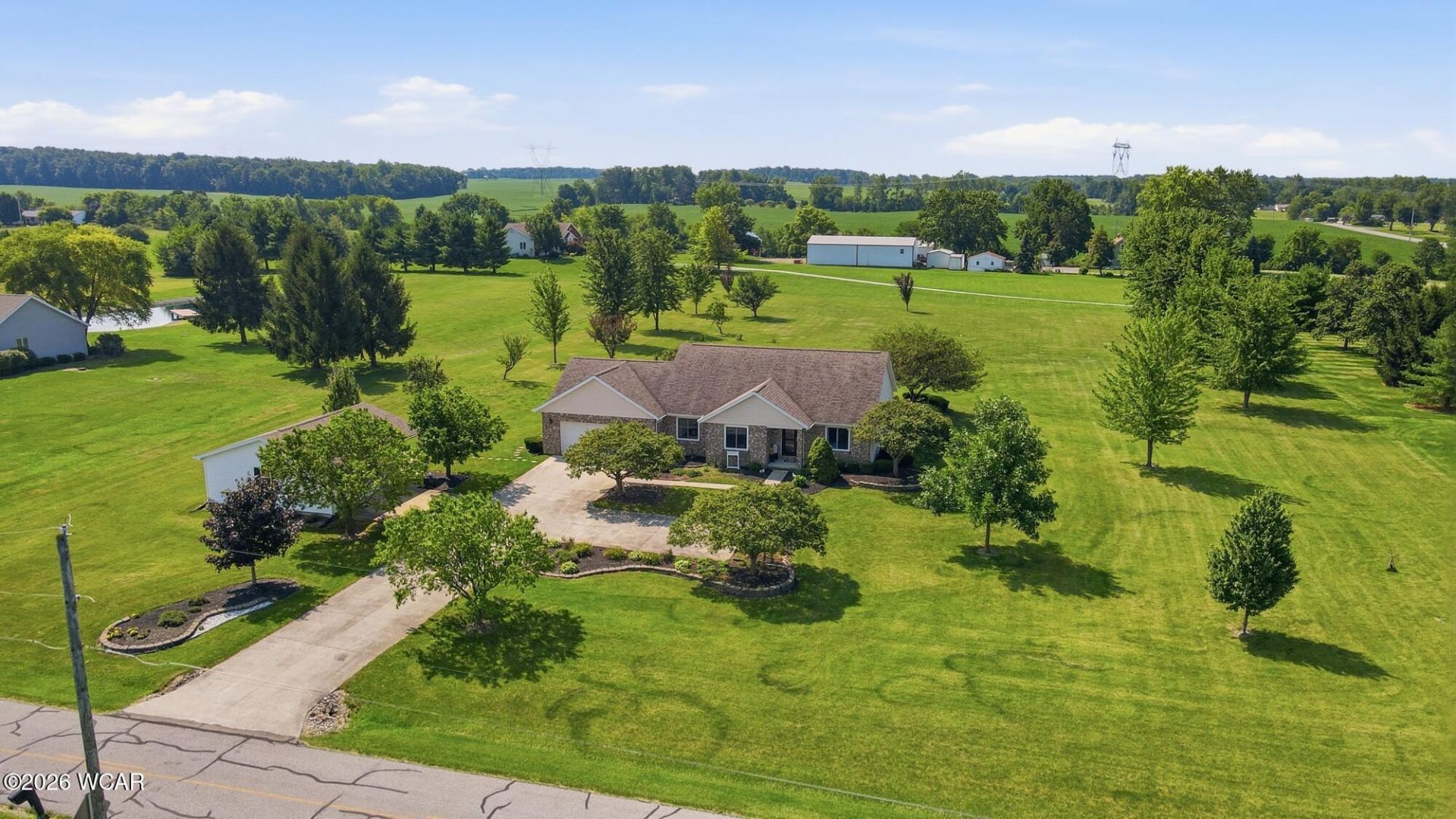 16096 Pusheta Road, Wapakoneta, OH 45895 Main Photo