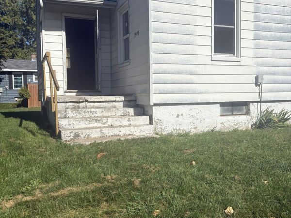 15095 Wood Road, DeWitt, MI 48820