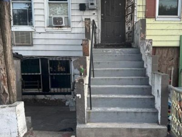 712 E 134th Street, Bronx, NY 10454