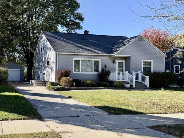713 MAINE AVENUE, North Fond Du Lac, WI 54937