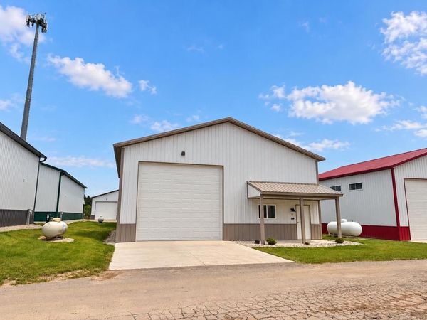 7577 BLACKTOP WAY, Unit 8, Neenah, WI 54956