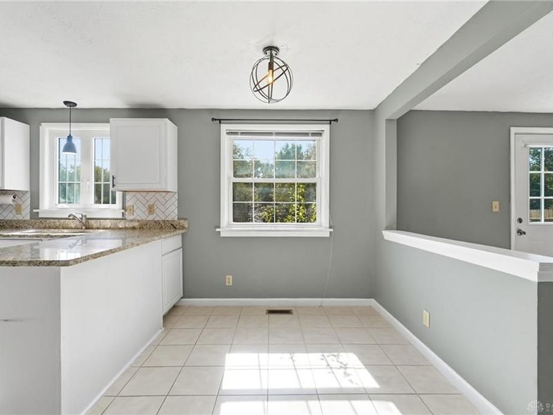 2376 Spring Valley Road, Miamisburg, OH 45342 Photo 14