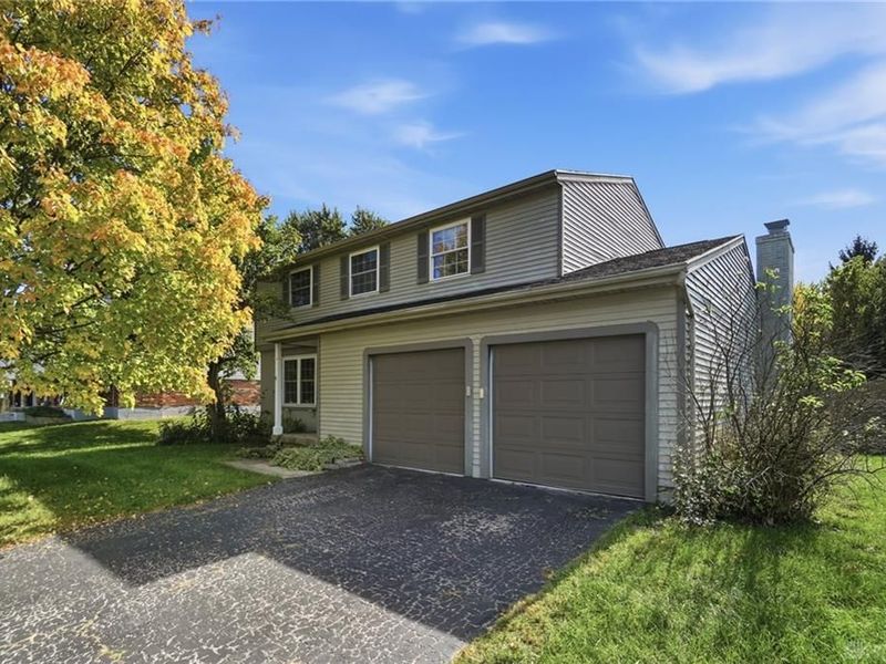 2376 Spring Valley Road, Miamisburg, OH 45342 Photo 2