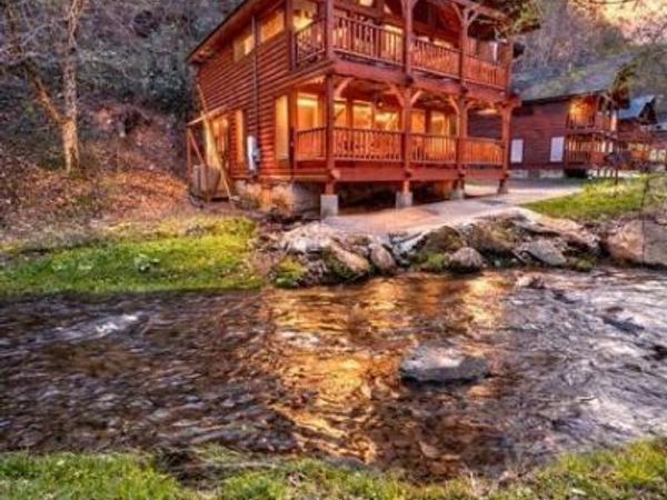 331 Caney Creek Road , Pigeon Forge, TN 37863