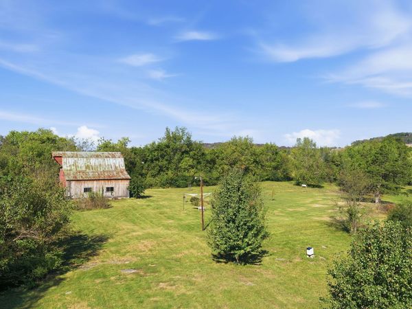 7067 Valley View Rd , Lascassas, TN 37085