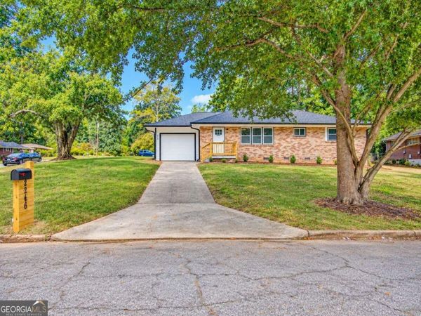 2246 Bonnybrook Way, Atlanta, GA 30311