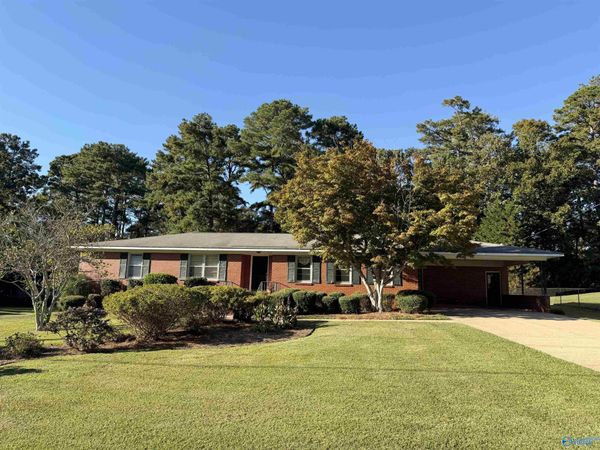 209 Wildhaven Circle, Gadsden, AL 35901