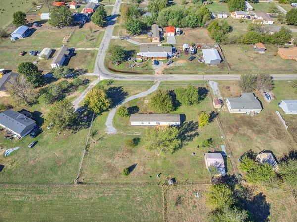 326 S Cherry Avenue, Union City, OK 73090
