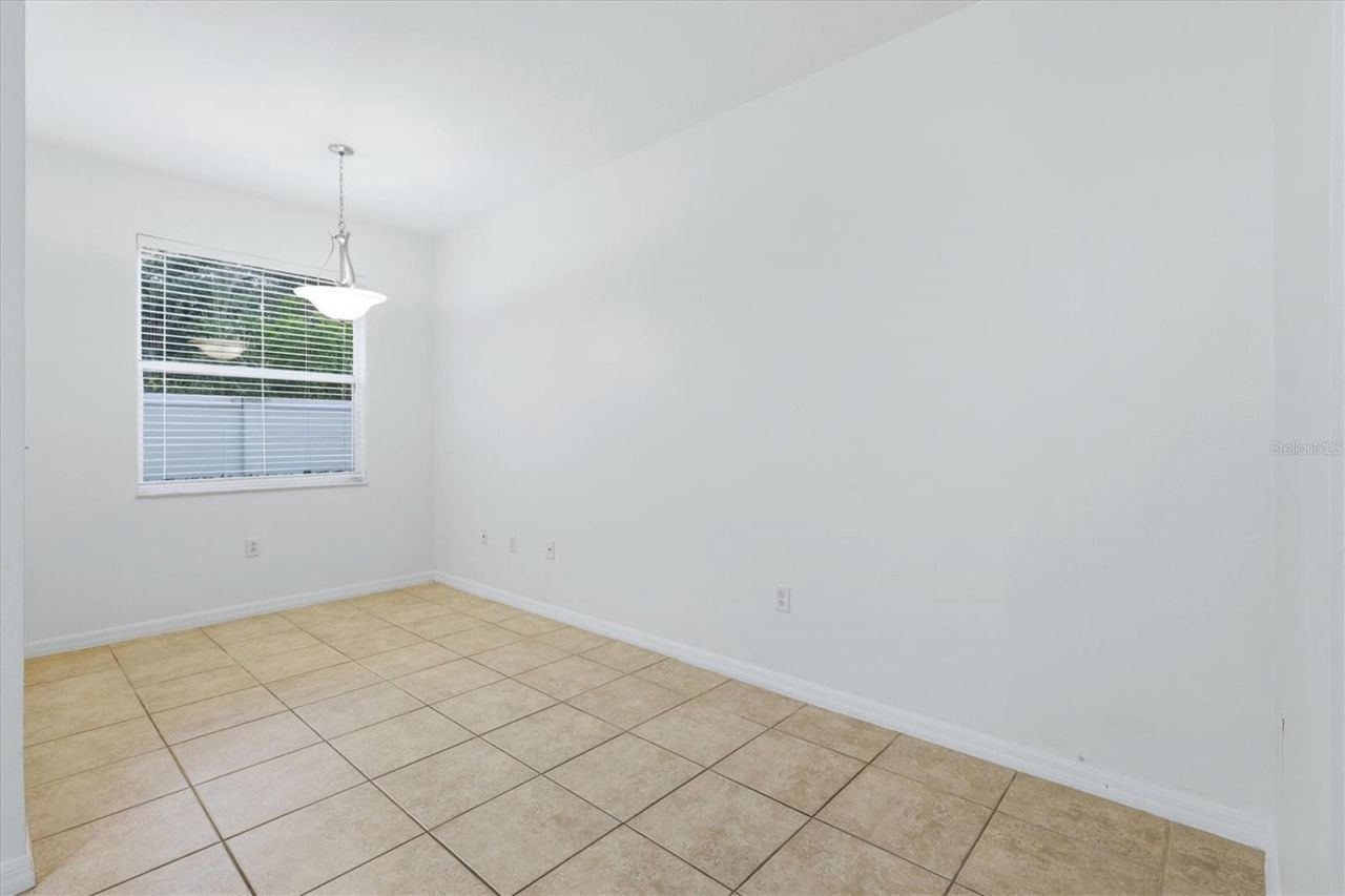 3639 Parkridge Circle, Unit 10-102, Sarasota, FL 34243 Photo