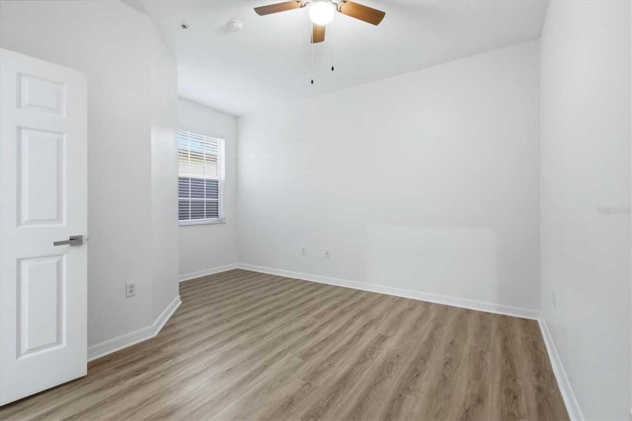 3639 Parkridge Circle, Unit 10-102, Sarasota, FL 34243 Photo