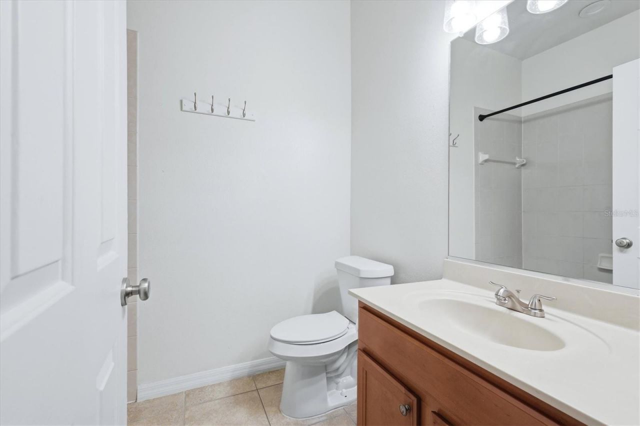 3639 Parkridge Circle, Unit 10-102, Sarasota, FL 34243 Photo