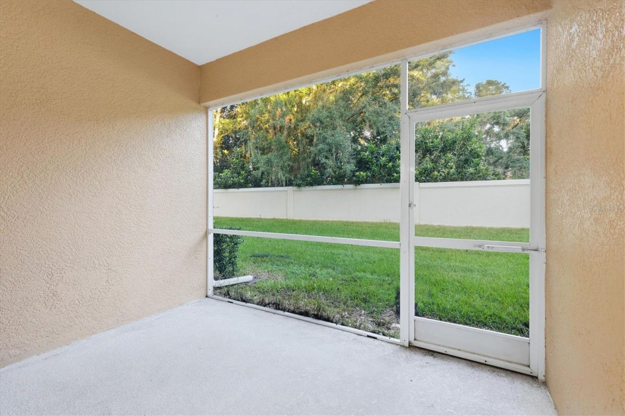 3639 Parkridge Circle, Unit 10-102, Sarasota, FL 34243 Photo