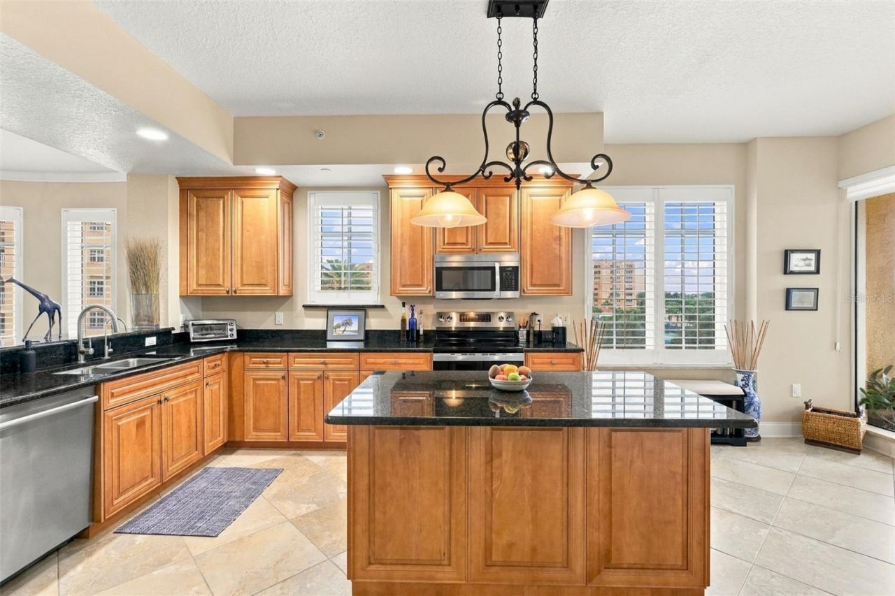 261 Minorca Beach Way, Unit 406, New Smyrna Beach, FL 32169 Photo