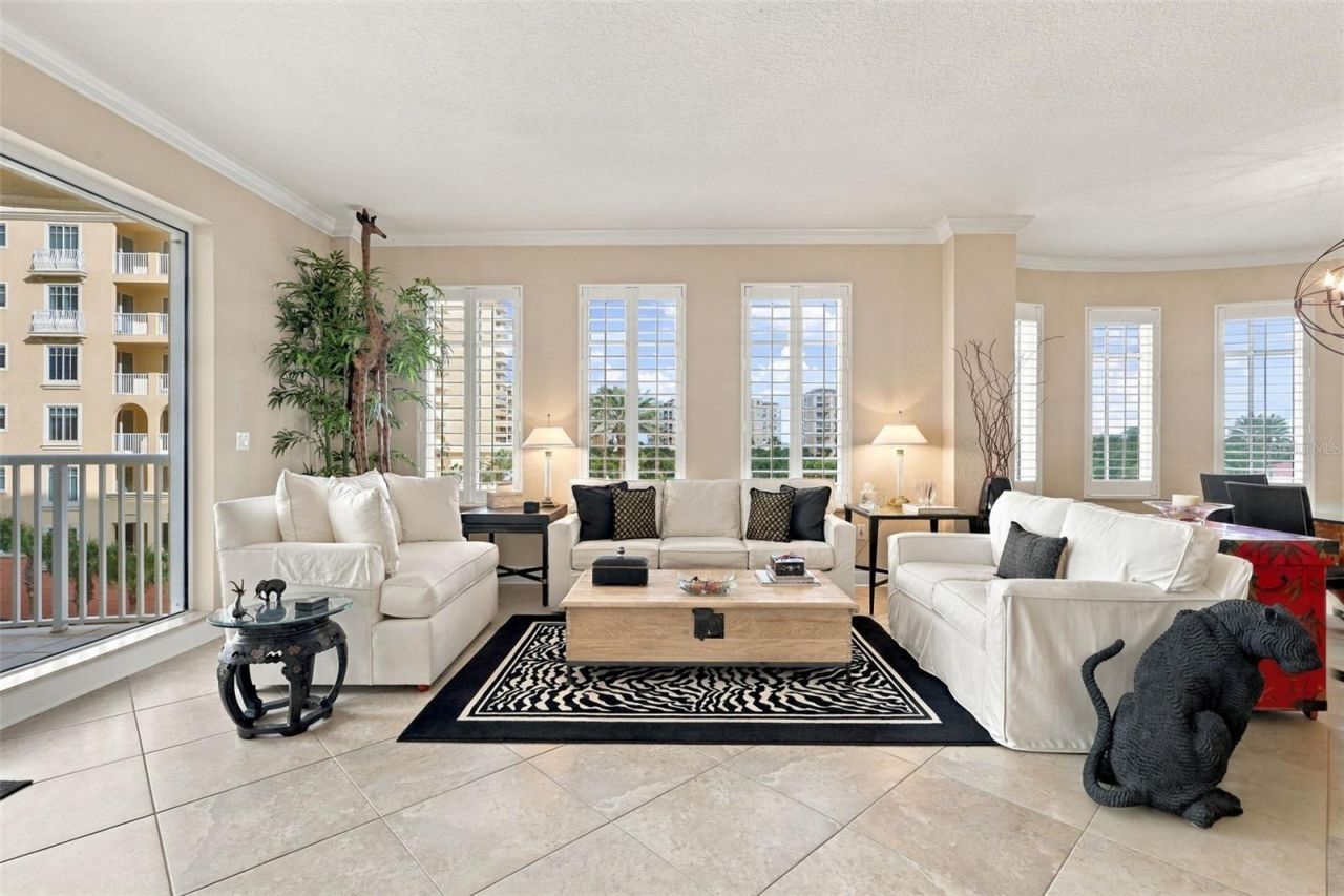 261 Minorca Beach Way, Unit 406, New Smyrna Beach, FL 32169 Photo