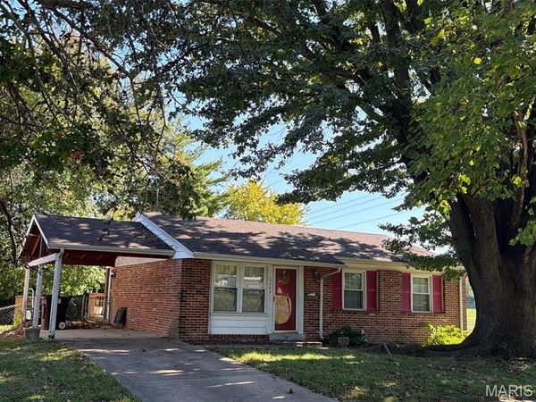 2064 Northern Limits Drive, Florissant, MO 63031