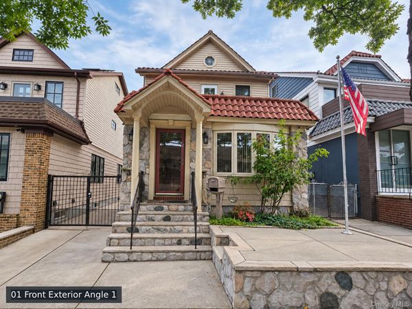 7905 Woodhaven Boulevard, Glendale, NY 11385