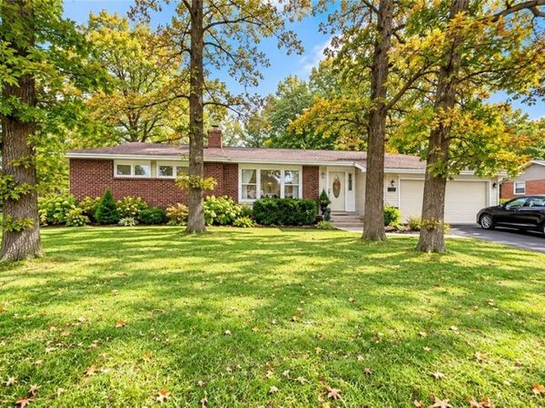 5433 Military Road, Lewiston, NY 14092