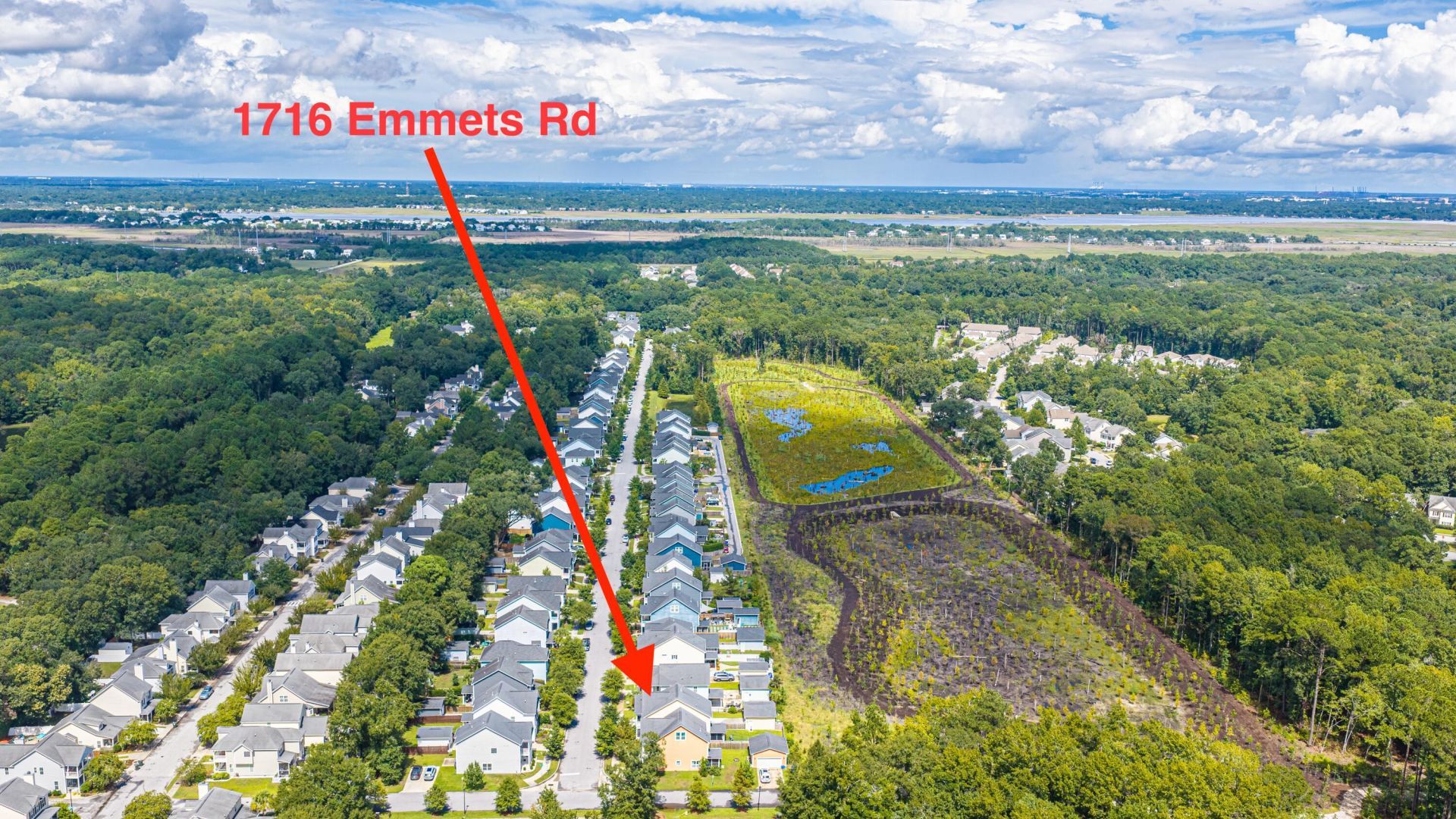 1716 Emmets Road Photo 36