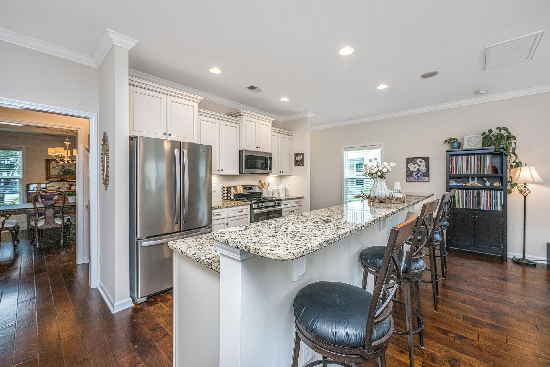 1716 Emmets Road Photo 7