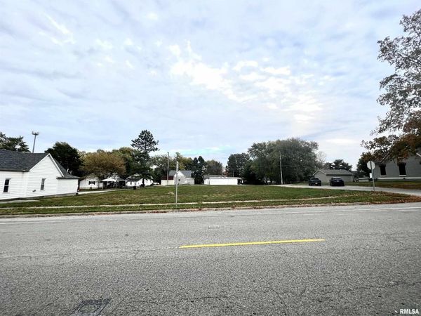 000 S Broadway Street, Goreville, IL 62939
