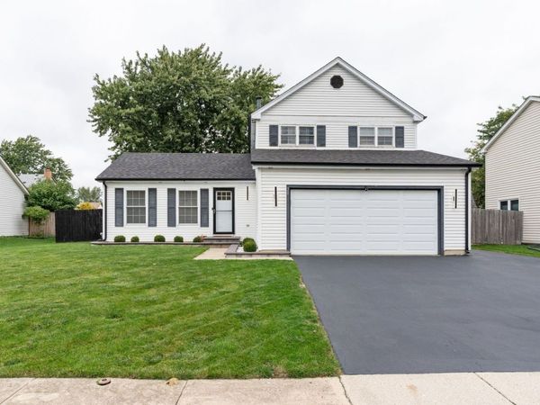 28 Dennison Drive , Glendale Heights, IL 60139