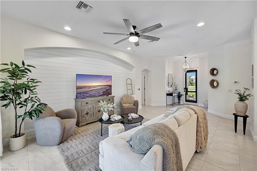 4934 Agualinda Blvd , Cape Coral, FL 33914 Photo