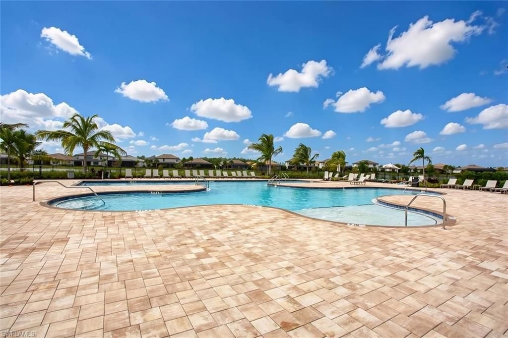 20032 Kingmont Dr , Estero, FL 33928 Photo