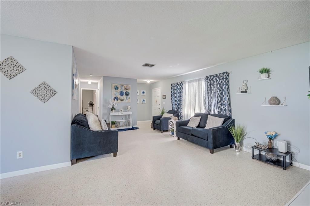 501 Parkside St , Lehigh Acres, FL 33936 Photo