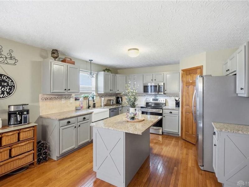 978 Heritage Court, Trenton, OH 45067 Photo 14