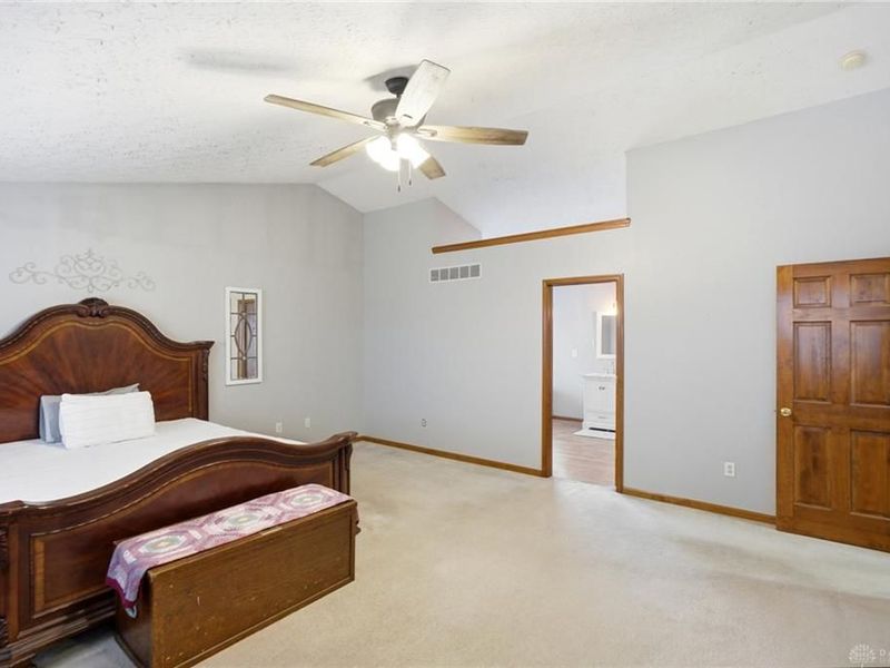 978 Heritage Court, Trenton, OH 45067 Photo 24