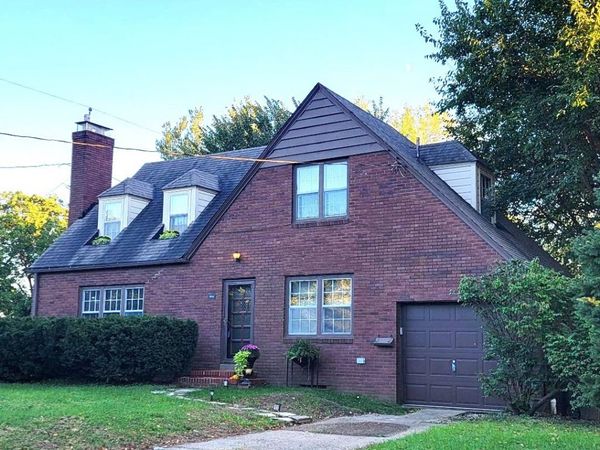 5802 Kingman Avenue, Des Moines, IA 50311
