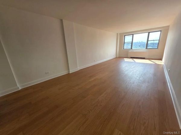 61-20 Grand Central Parkway , Unit C807, Forest Hills, NY 11375