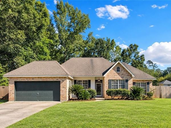 1249 ALBERT Street, Mandeville, LA 70448