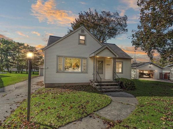 2417 GMEINER ROAD, Appleton, WI 54915