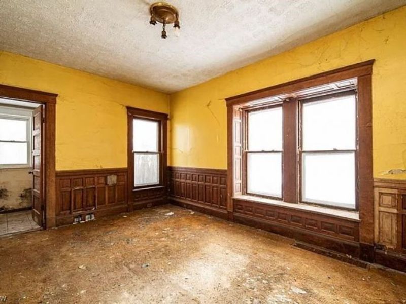 1349 E 90th Street, Cleveland, OH 44106 Photo 10