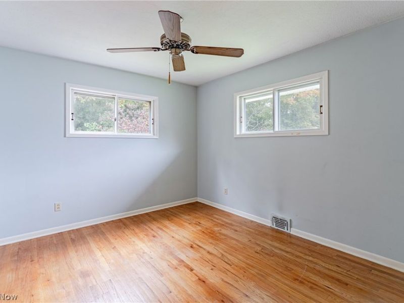 2090 Marshfield Road , Mayfield Heights, OH 44124 Photo 15