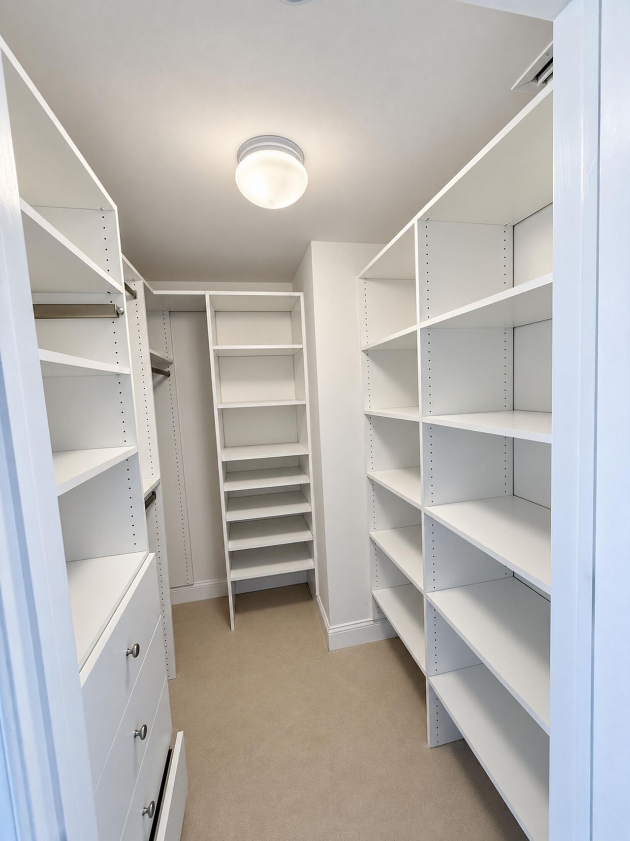 2640 Lake Shore Drive, Unit 1711, Riviera Beach, FL 33404 Photo