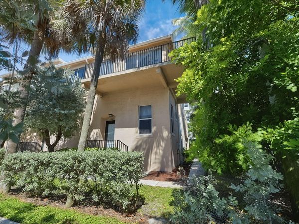 840 SE 20TH Avenue, Deerfield Beach, FL 33441