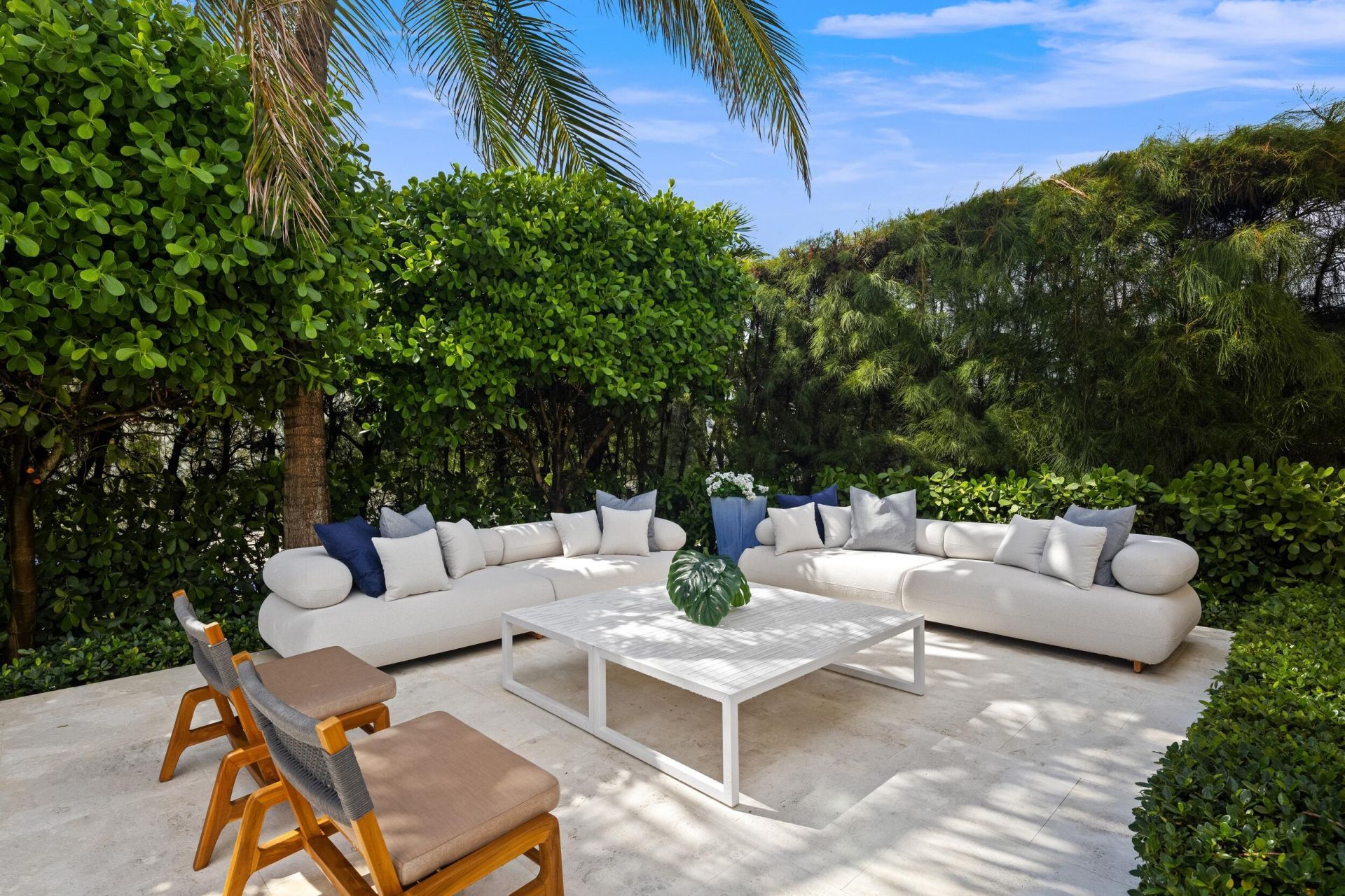 1740 S Ocean Boulevard, Palm Beach, FL 33480 Photo