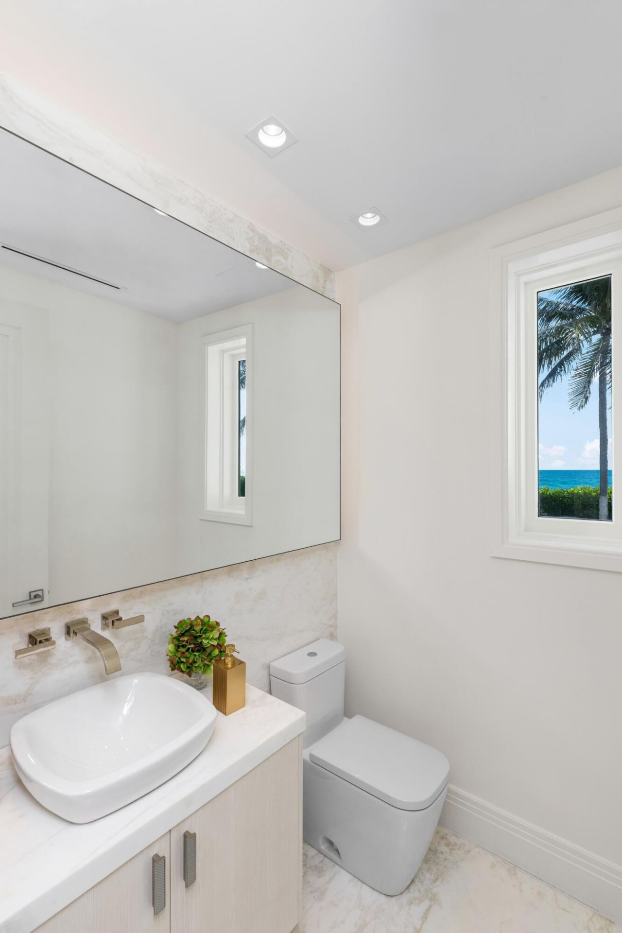 1740 S Ocean Boulevard, Palm Beach, FL 33480 Photo