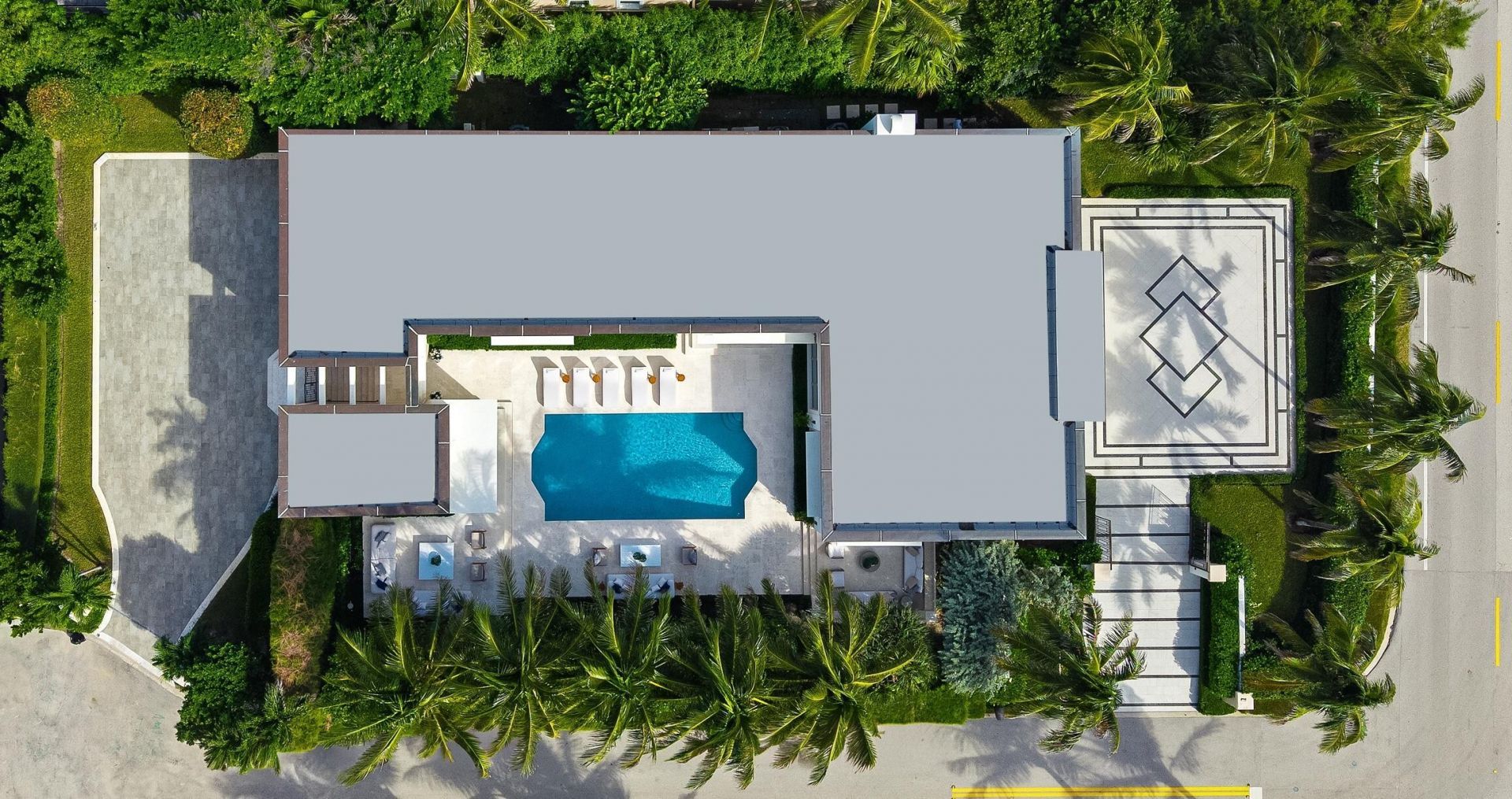 1740 S Ocean Boulevard, Palm Beach, FL 33480 Photo
