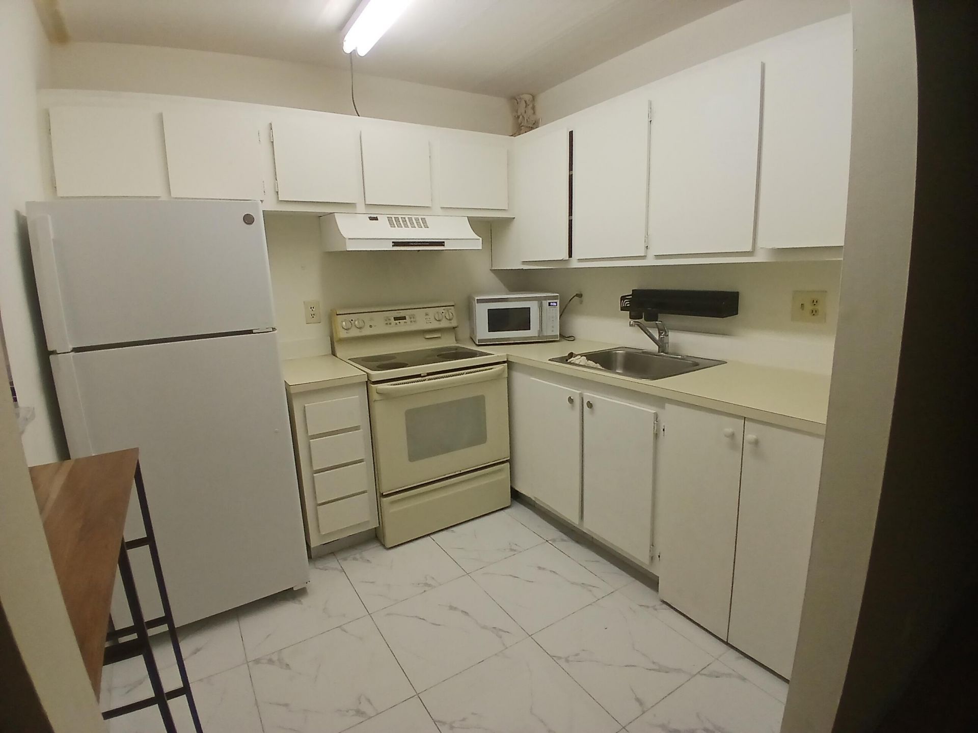 2100 Springdale, Unit 108, Palm Springs, FL 33461 Photo