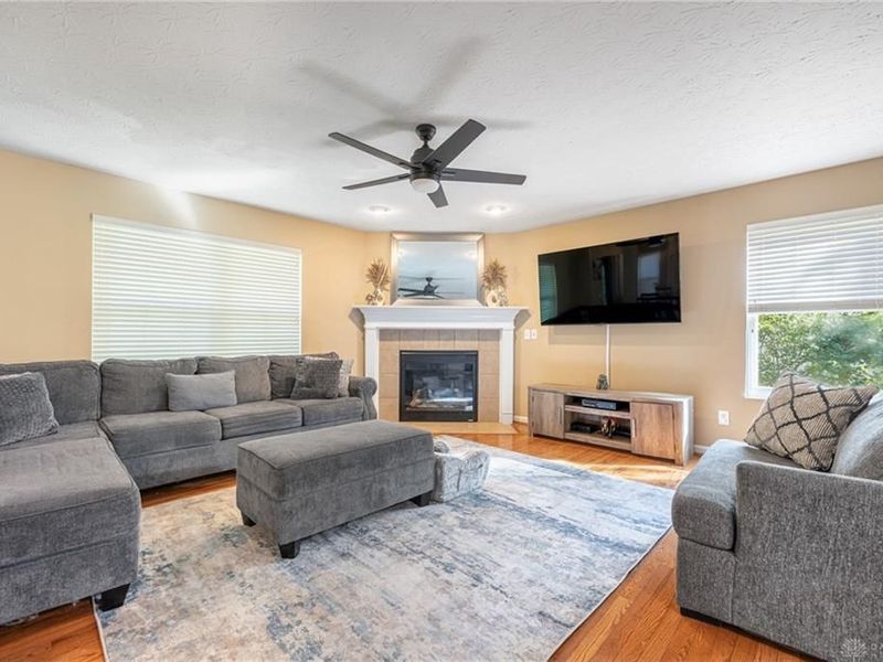 278 Red Cedar Court, Maineville, OH 45039 Photo 3