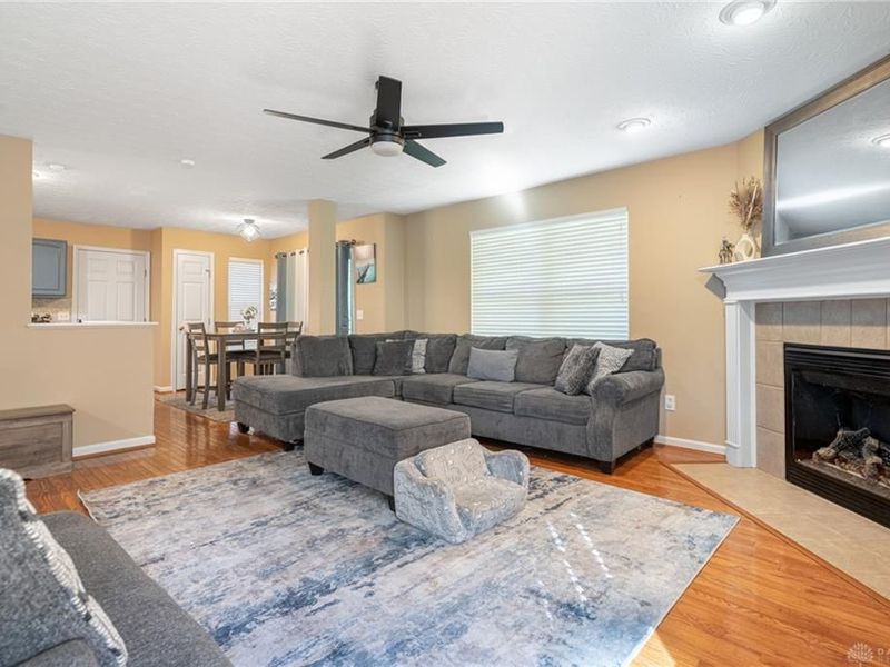 278 Red Cedar Court, Maineville, OH 45039 Photo 4