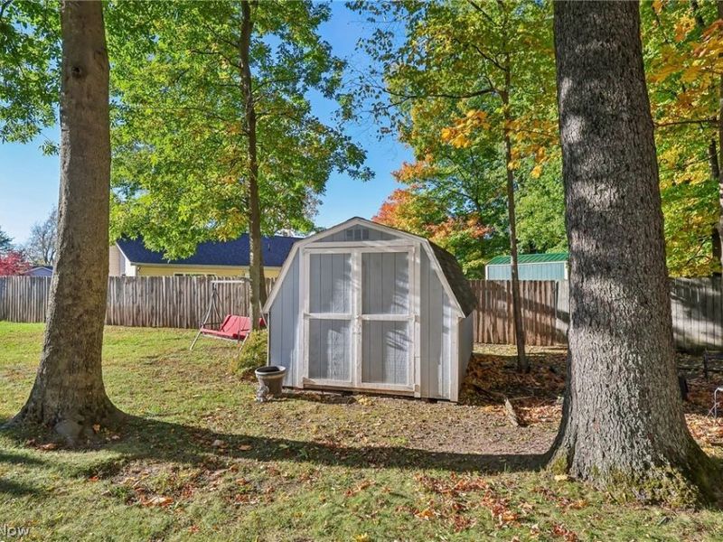 638 Sunset Drive, Madison, OH 44057 Photo 41