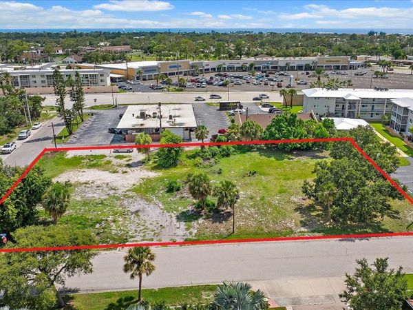 648 GUILD DRIVE, VENICE, FL 34285