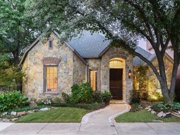 12226 Park Bend Drive , Dallas, TX 75230