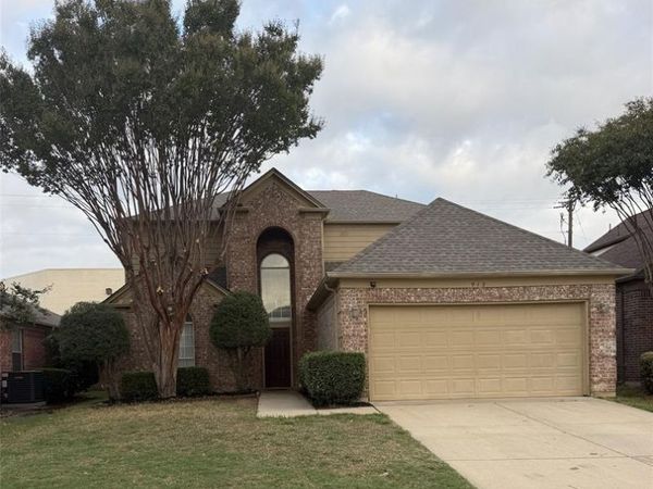 913 Waterford Way, Euless, TX 76039